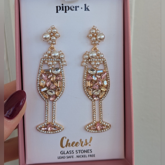 🆕 Champagne dangle earrings - Picture 3 of 7